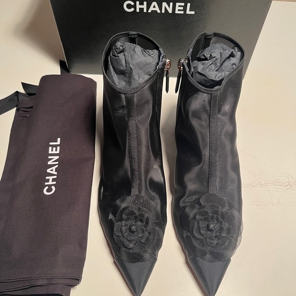 CHANEL Black Ankle Boots with Floral Detail - Picture 1 of 10